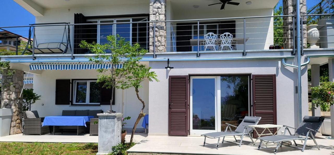 Apartments Amadea Novi Vinodolski Exterior foto